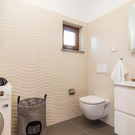 Roma Near Pula For 6 People With Private Pool Jadreški